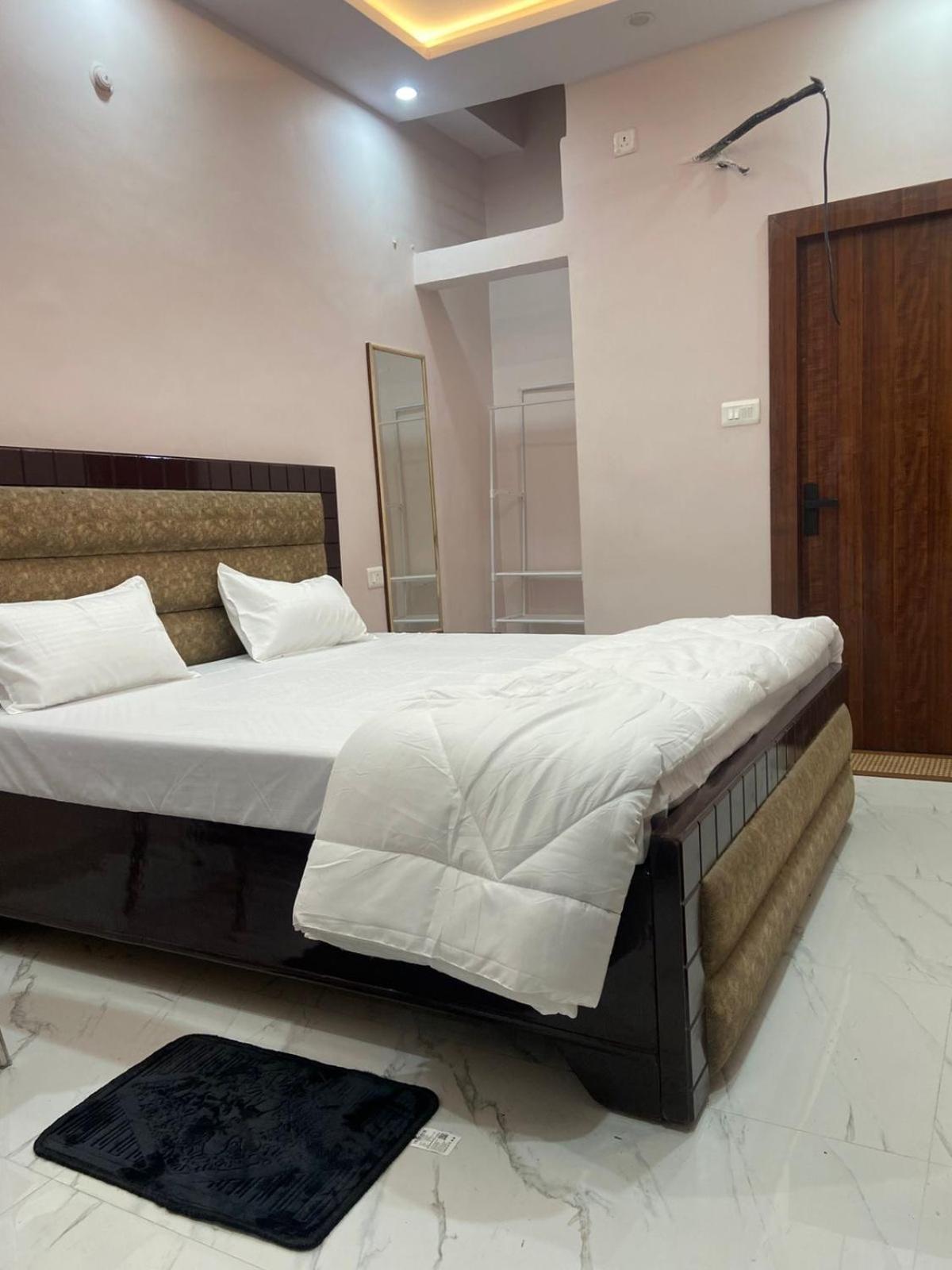 Nirmal Niwas Hotel - Varanasi, Varanasi